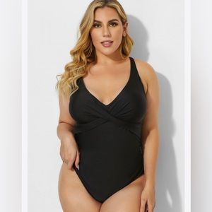 Brand new flattering tummy control bathing suit